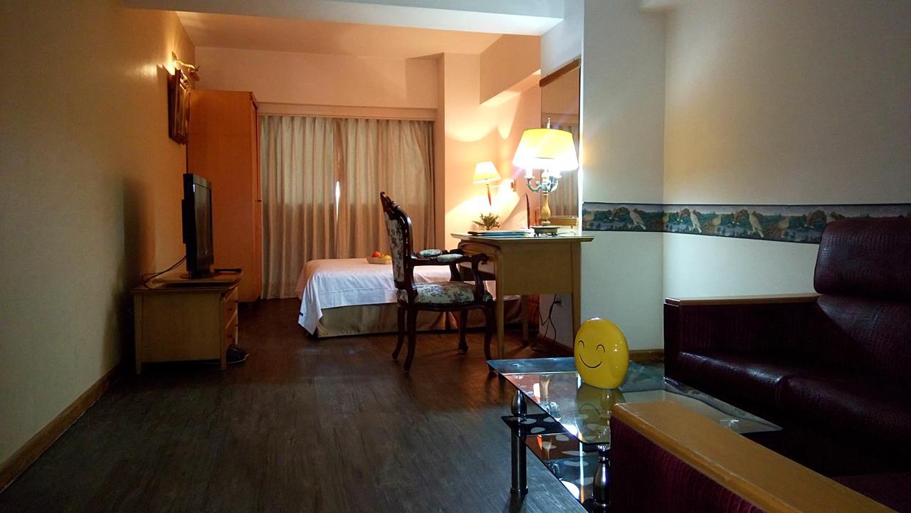 סינצ'ו סיטי Berkeley Business Hotel Zhongzheng מראה חיצוני תמונה