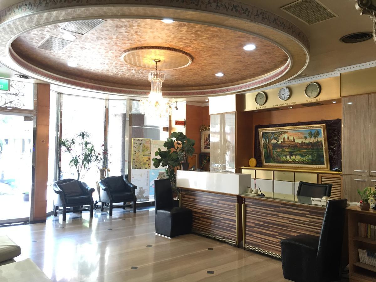 סינצ'ו סיטי Berkeley Business Hotel Zhongzheng מראה חיצוני תמונה