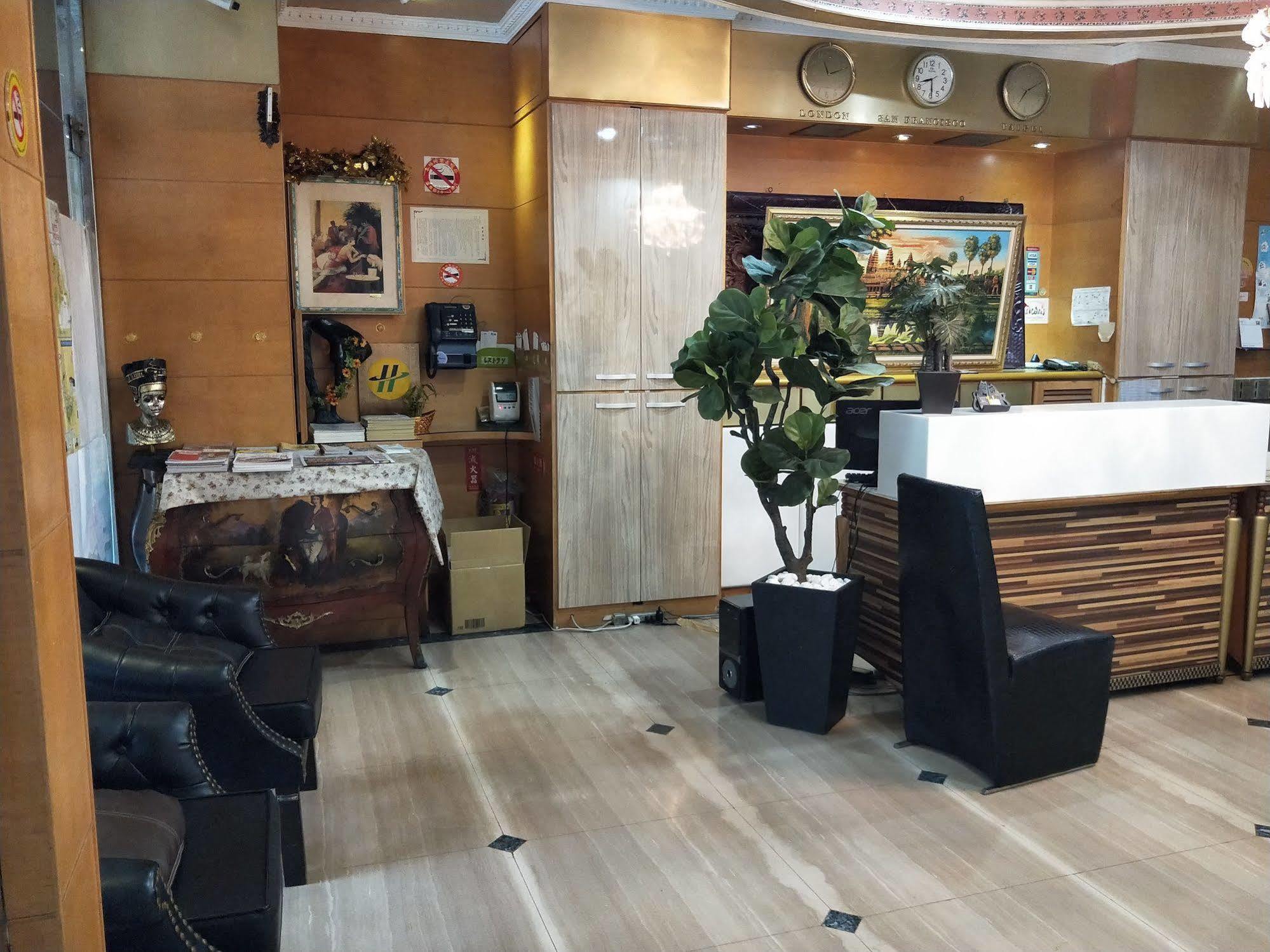 סינצ'ו סיטי Berkeley Business Hotel Zhongzheng מראה חיצוני תמונה