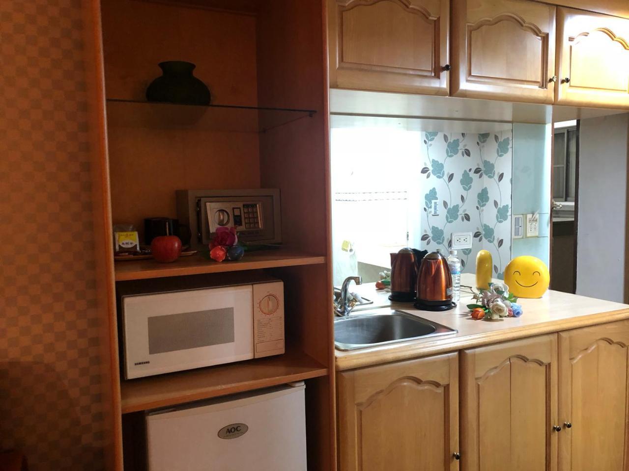 סינצ'ו סיטי Berkeley Business Hotel Zhongzheng מראה חיצוני תמונה